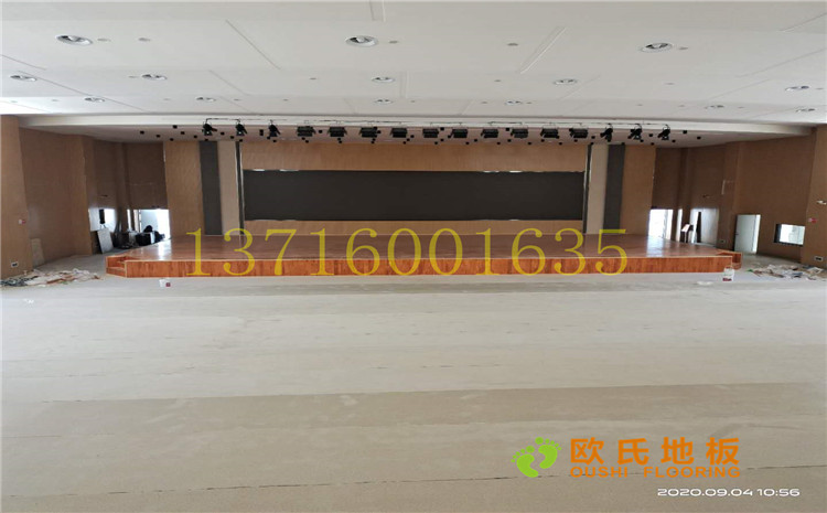 徐州市大馬路小學(xué)九龍湖分校禮堂舞臺木地板項(xiàng)目